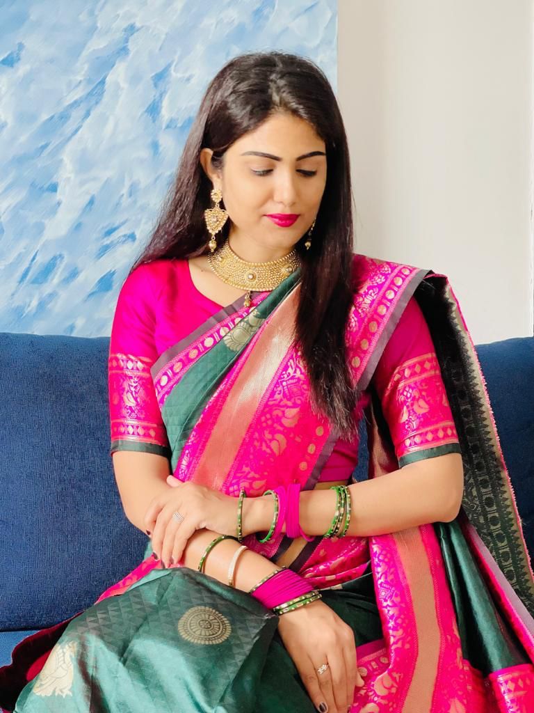 Blooming Green Soft Banarasi Silk Saree With Ethnic Blouse Piece