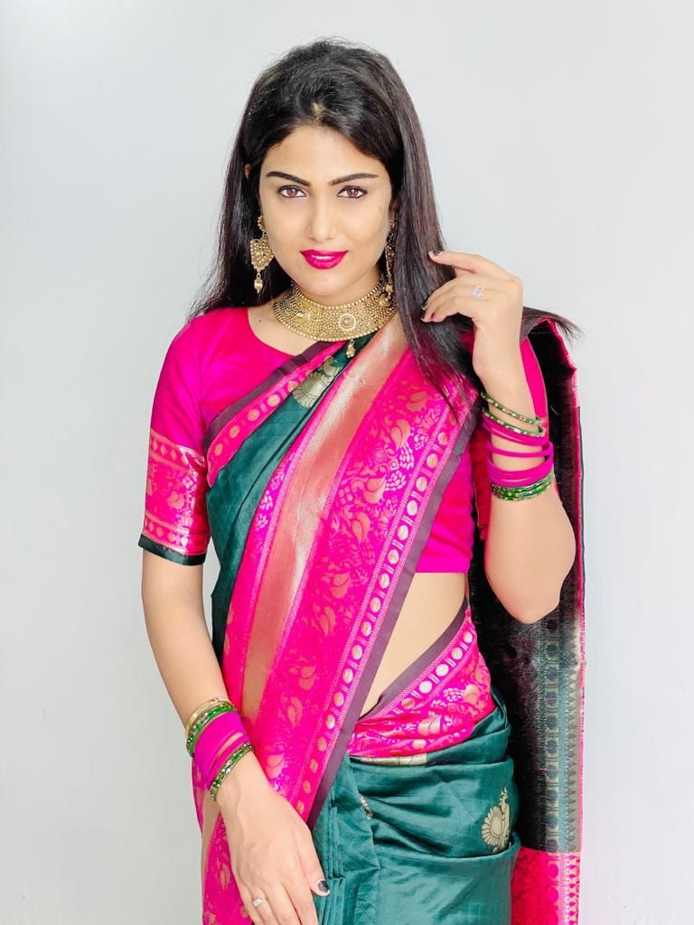 Blooming Green Soft Banarasi Silk Saree With Ethnic Blouse Piece