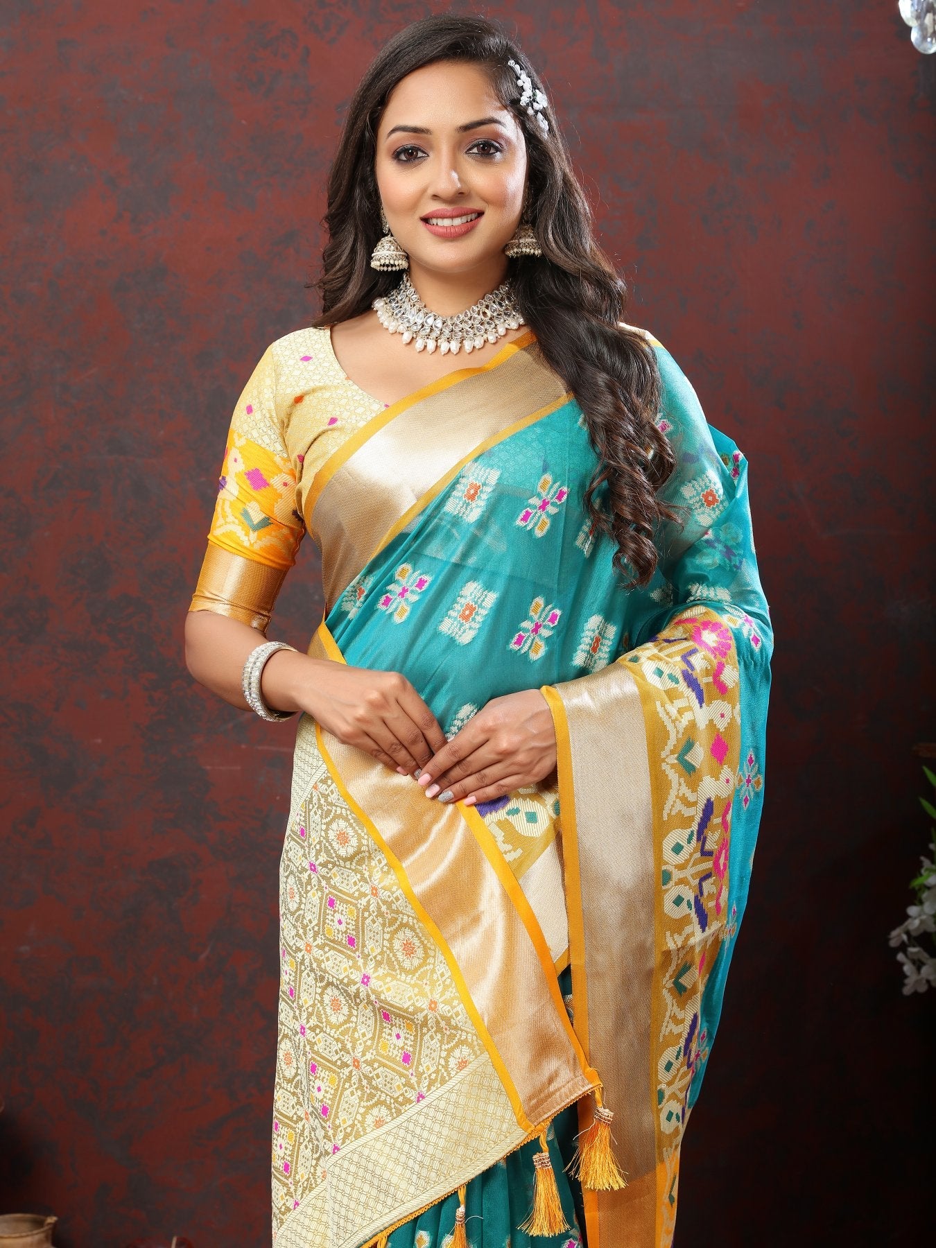 Engaging Firozi Organza Silk Saree With Tempting Blouse Piece