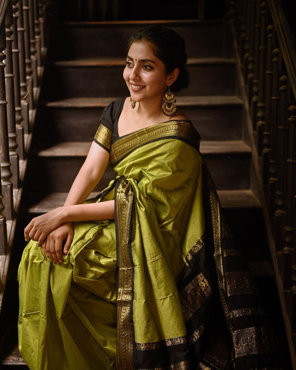Phenomenal Mehndi Soft Banarasi Silk Saree With Beauteous Blouse Piece