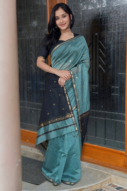 Classy Sea Green Cotton Silk Saree With Gratifying Blouse Piece