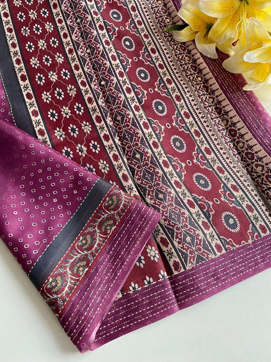 Intricate Magenta Embroidery Work Soft Silk Saree With EngrossingBlouse Piece
