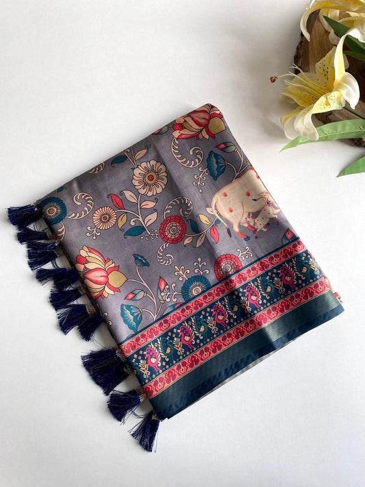 Evanescent Grey Kalamkari Printed Viscose Dola Silk Saree With Magnetic Blouse Piece